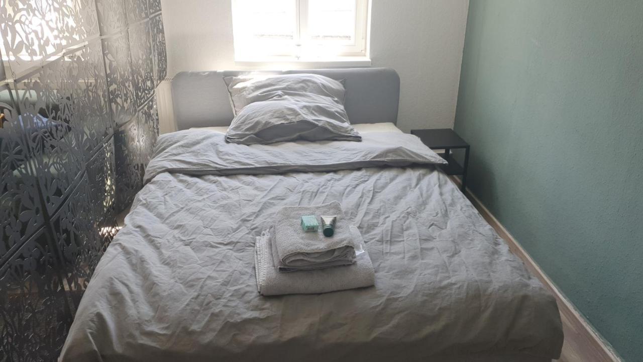 Gemuetliche Wohnung *Zentral* *Netflix* *Parkplatz* Bad Laasphe Esterno foto