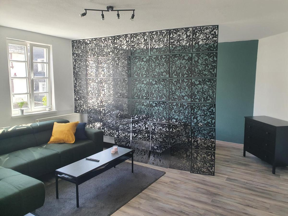Gemuetliche Wohnung *Zentral* *Netflix* *Parkplatz* Bad Laasphe Esterno foto